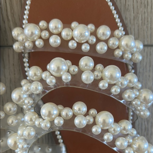 Steve Madden Brown and White Pearl Sandals - Picture 3 of 5